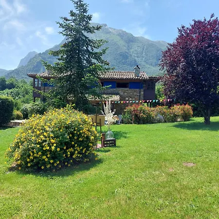 Casas Rurales Valle De Bueida, Jacuzzi Solo En Las Casas El El Palacio Y Viscarcel Bárzana Exterior photo