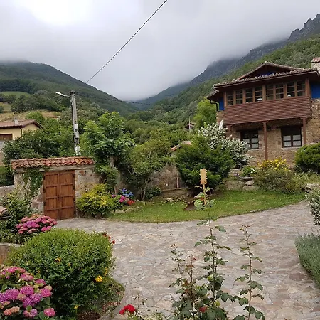 Casas Rurales Valle De Bueida, Jacuzzi Solo En Las Casas El El Palacio Y Viscarcel Bárzana Exterior photo