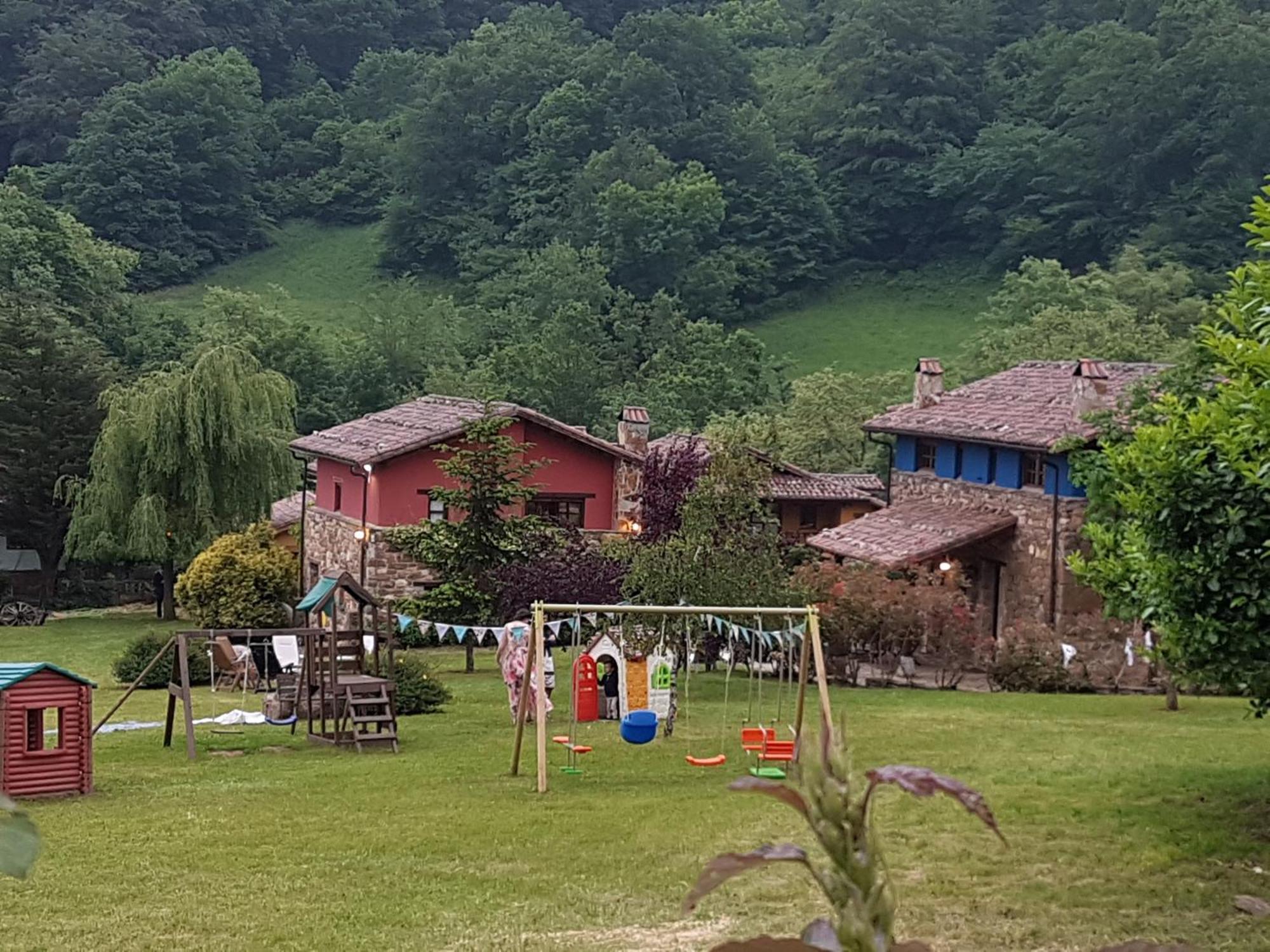 Valle De Bueida, Jacuzzi Solo En Casas El El Palacio Y Viscarcel * Barzana