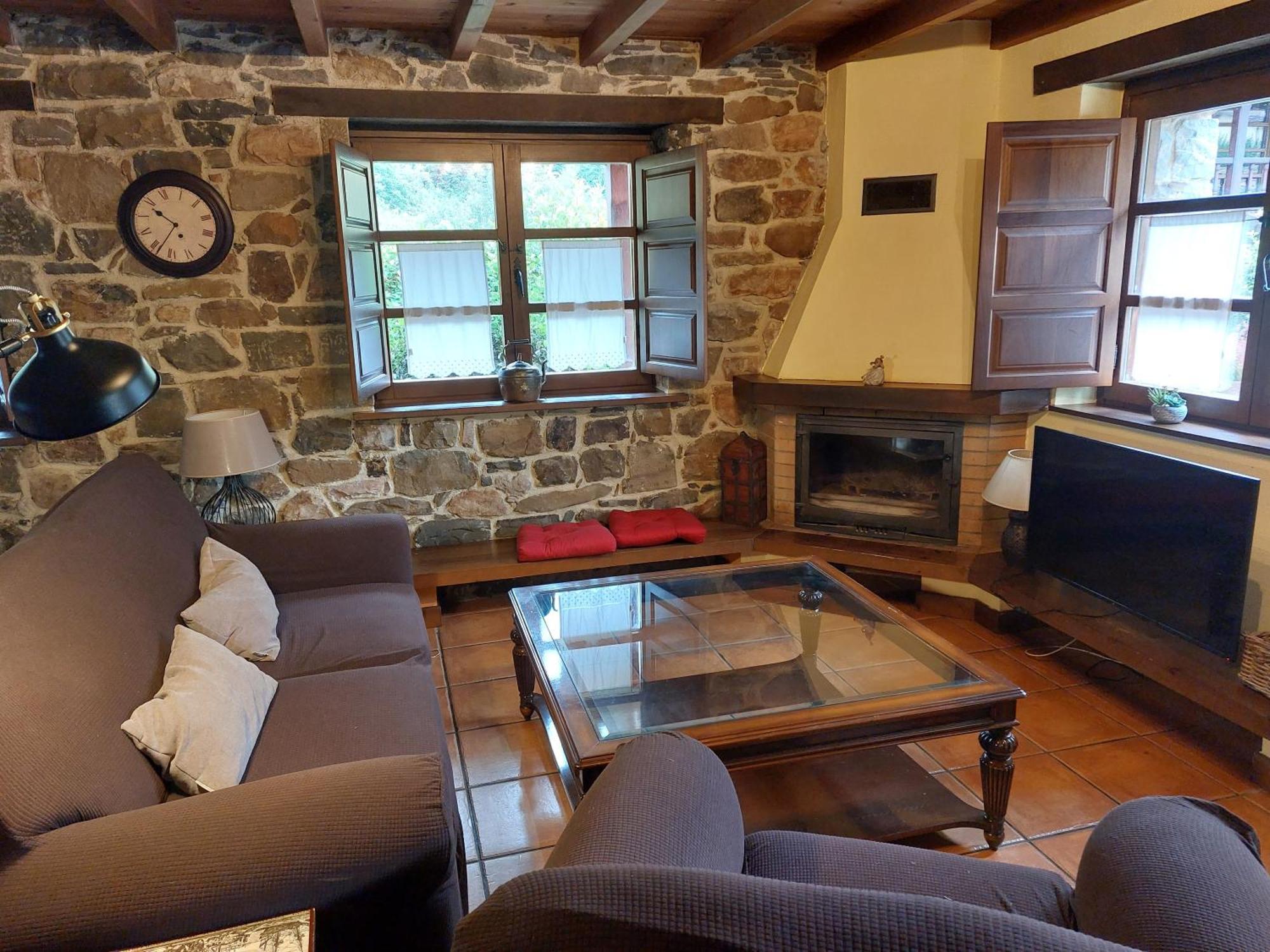 Country house Valle De Bueida, Jacuzzi Solo En Casas El El Palacio Y Viscarcel