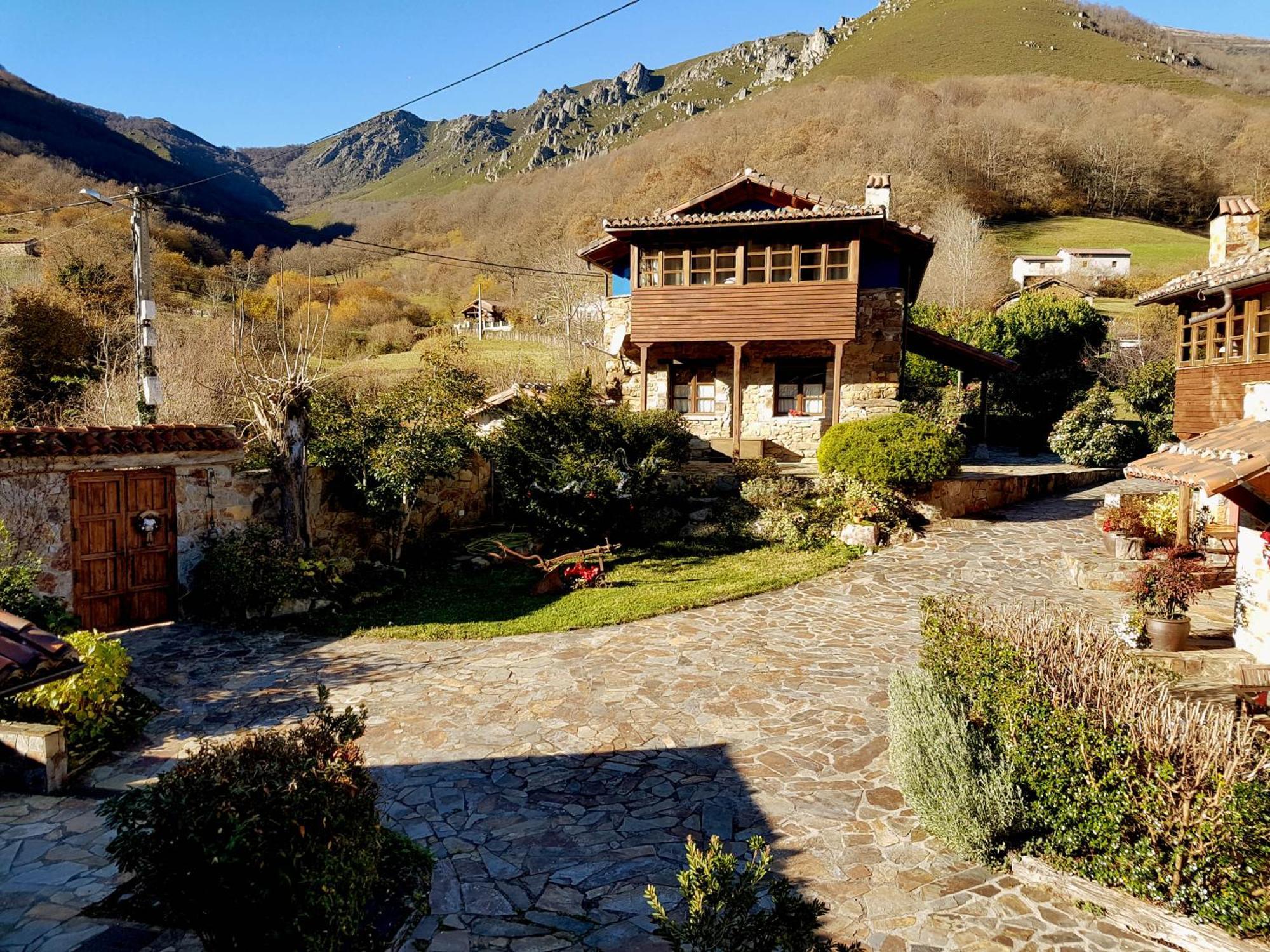Séjour à la campagne Con Jacuzzi Valle De Bueida Bárzana