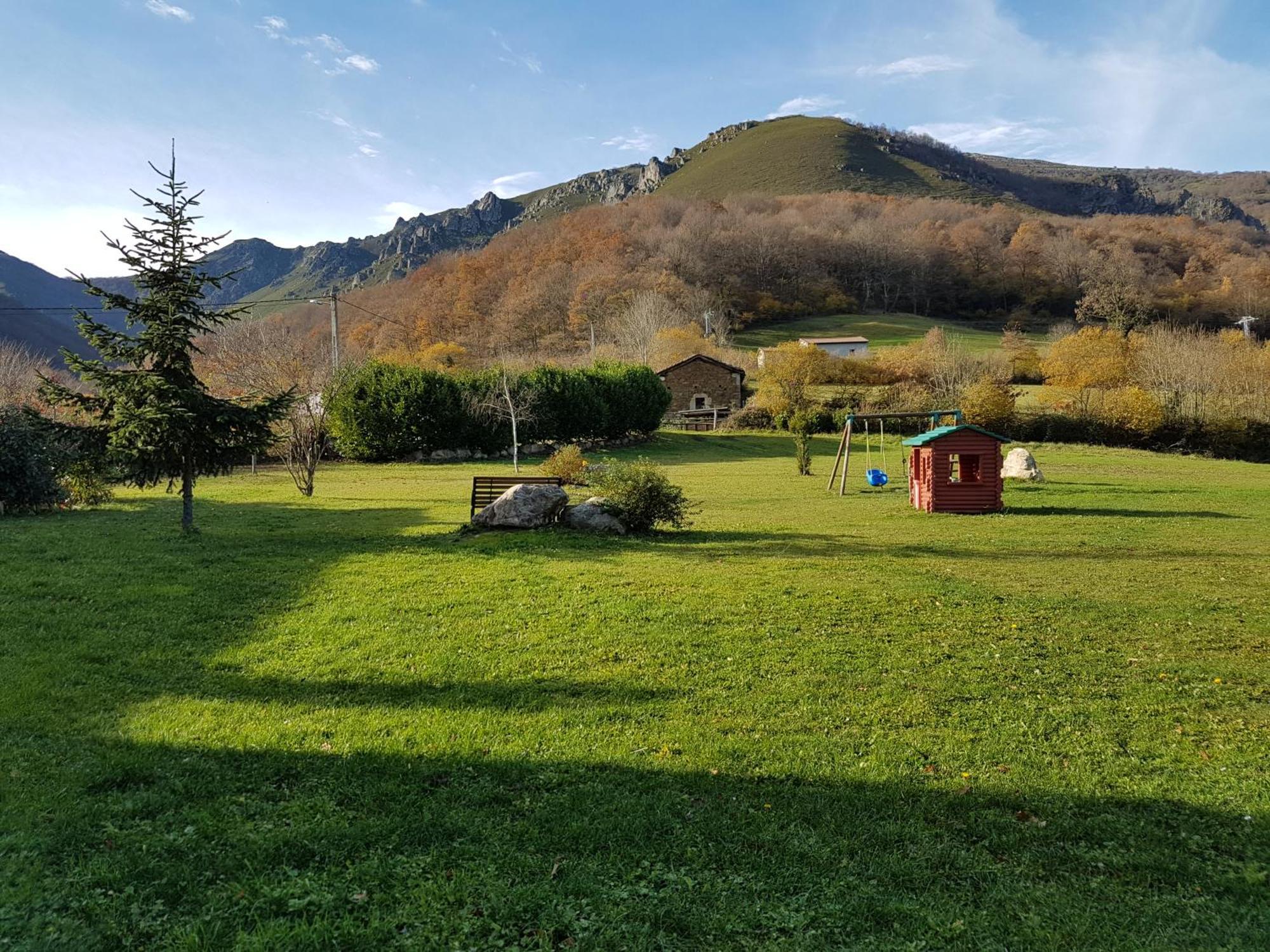 Séjour à la campagne Con Jacuzzi Valle De Bueida Bárzana