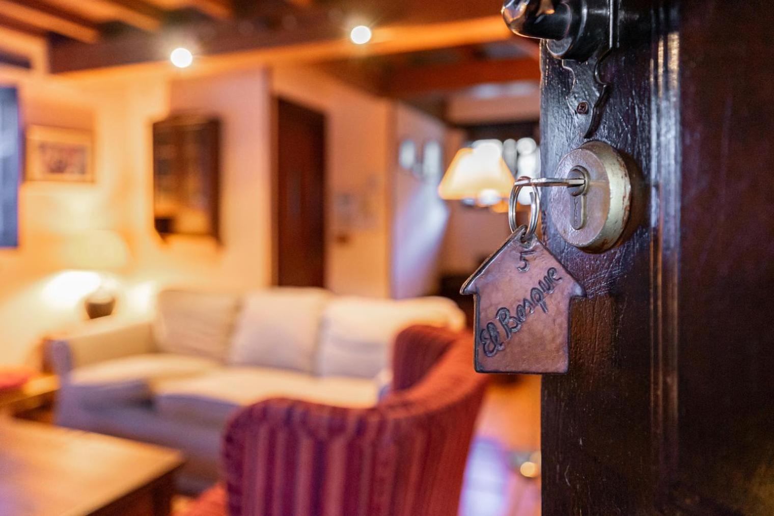 Valle De Bueida, Jacuzzi Solo En Casas El El Palacio Y Viscarcel Barzana