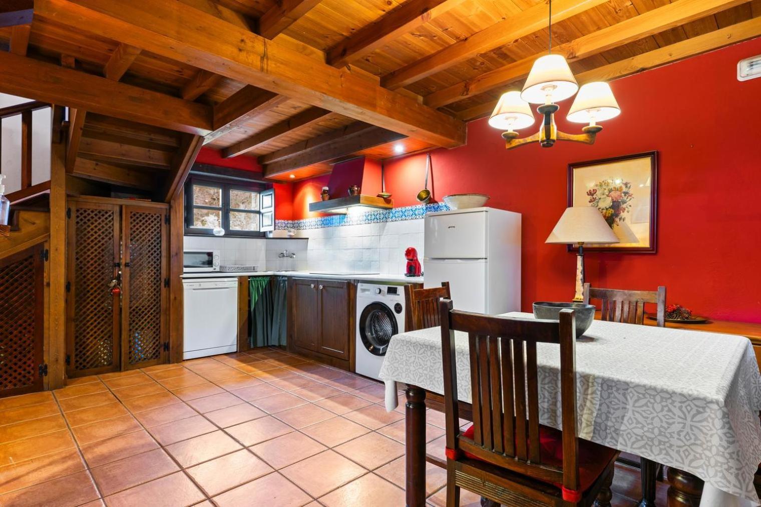 Valle De Bueida, Jacuzzi Solo En Casas El El Palacio Y Viscarcel * Barzana