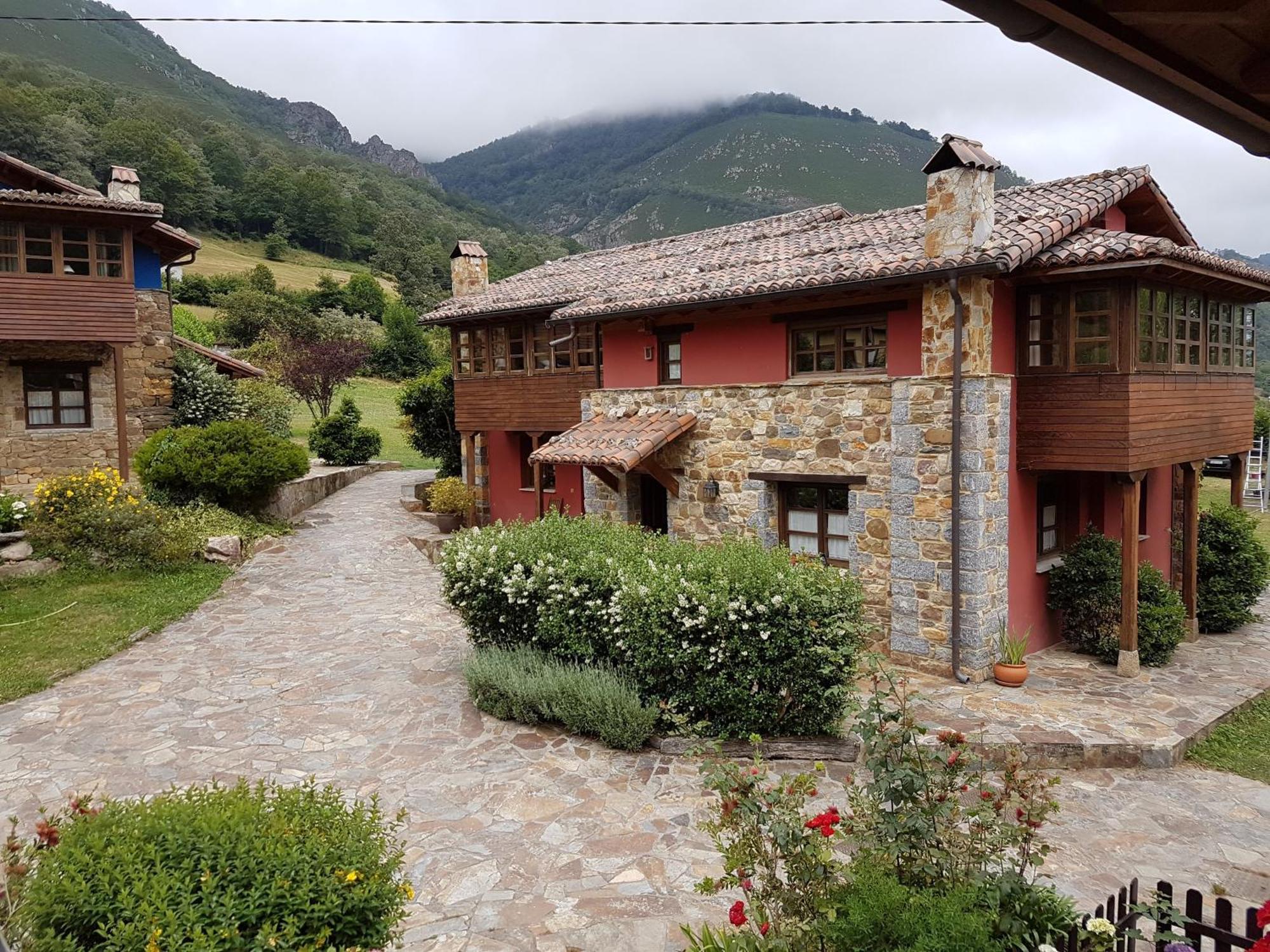 Country house Valle De Bueida, Jacuzzi Solo En Casas El El Palacio Y Viscarcel